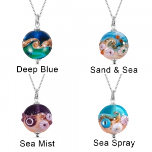 Collana fatta a mano in stile sabbia e mare in argento