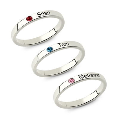 Mors stackbara namnring med sterlingsilver i födelsesten