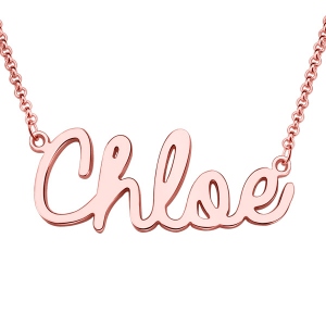 Collar con nombre personalizado en oro rosa en estilo cursivo
