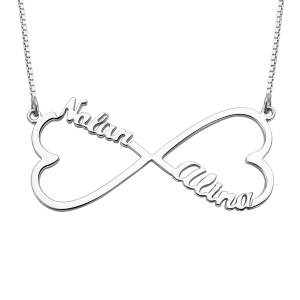 Colgante personalizado de infinito con 2 corazones y nombres en plata de ley